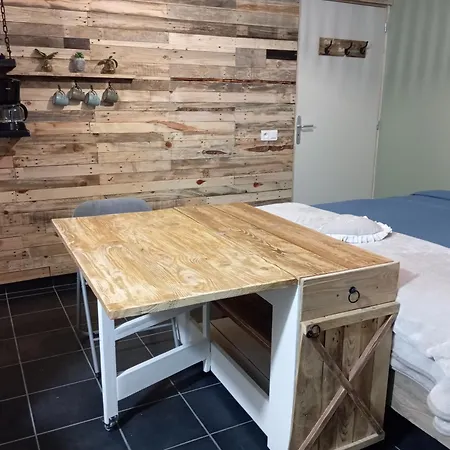 Appartamento La Guitounette Equipee Studio, Parking Securise, Sdb Terrasse Et Entree Privatives