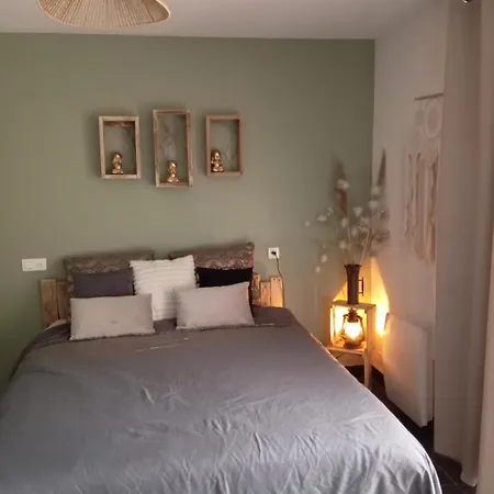 Appartamento La Guitounette Equipee Studio, Parking Securise, Sdb Terrasse Et Entree Privatives